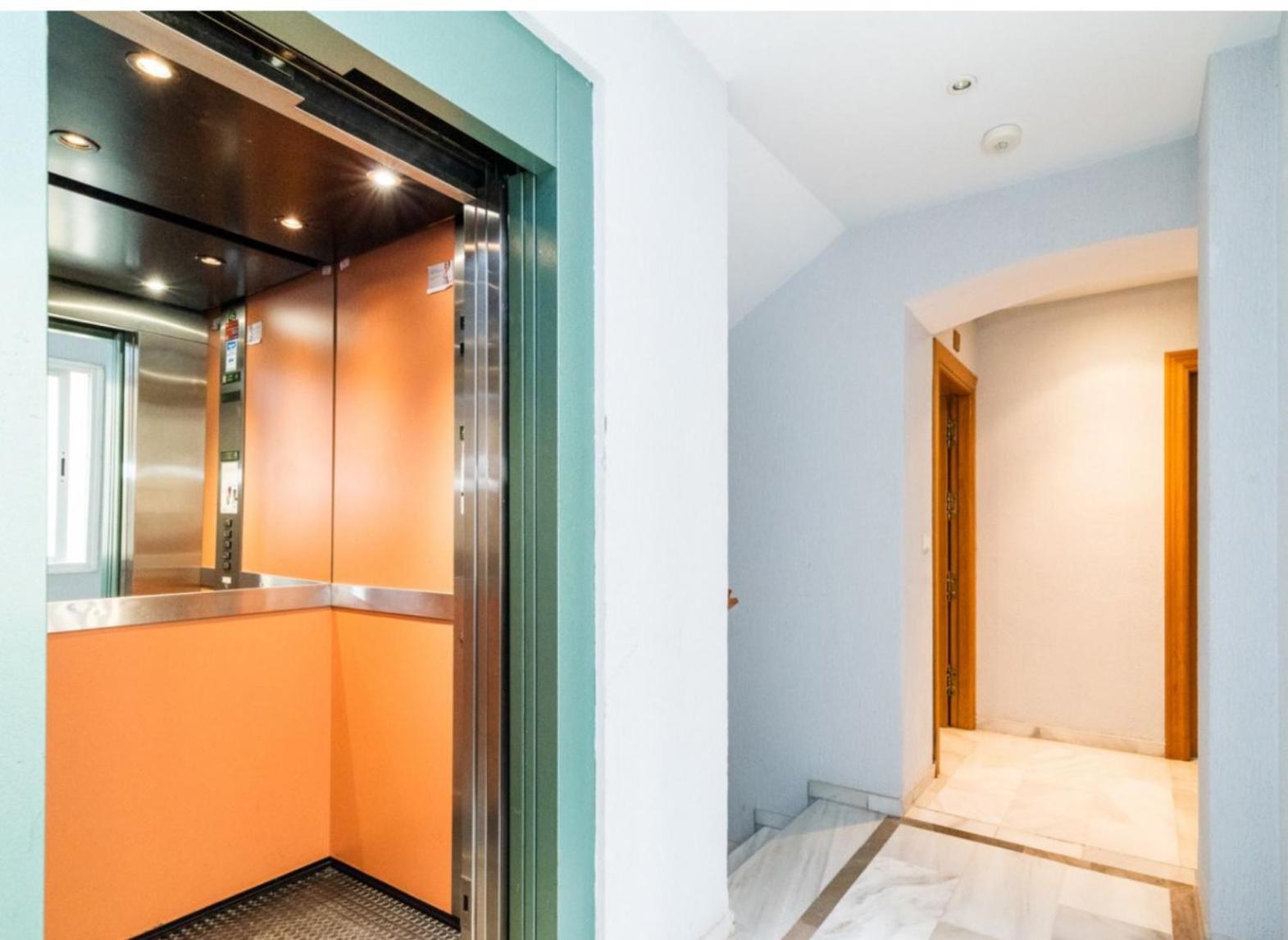 Qh Reyes Catolicos Apartment Granada Exterior photo